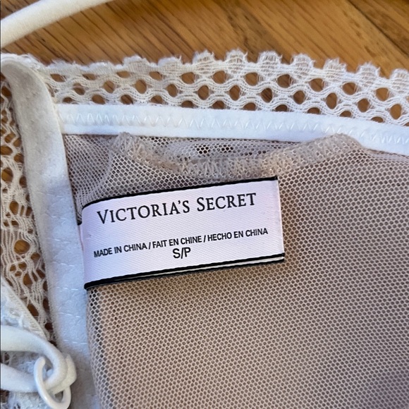 Victoria's Secret Lace Bralette Coconut White Cream Ivory Padded Cup Removable - Picture 5 of 7